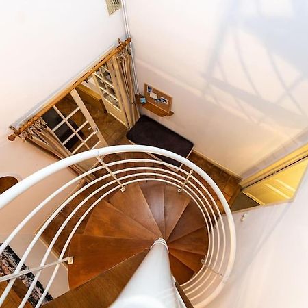 Anna-Maria : Grand Appartement 10 Personnes+Parking Prive -Actif+ Location- Marseille Kültér fotó